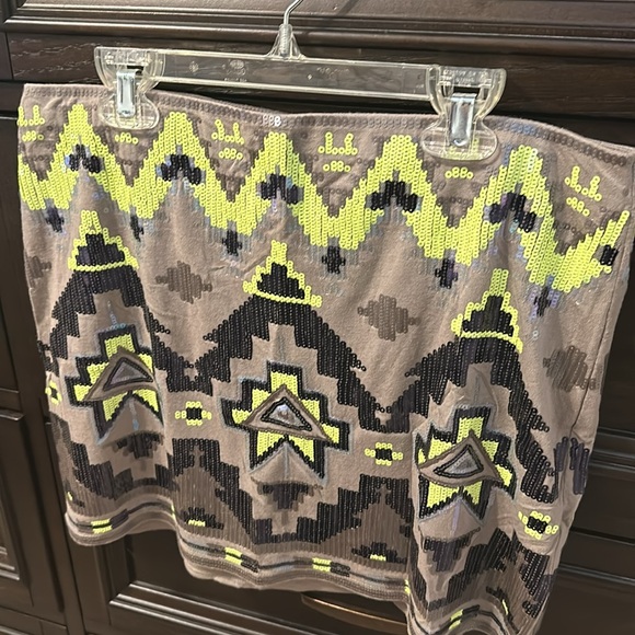 Express Medium Neon/Purple Sequin Mini Skirt - Picture 2 of 3